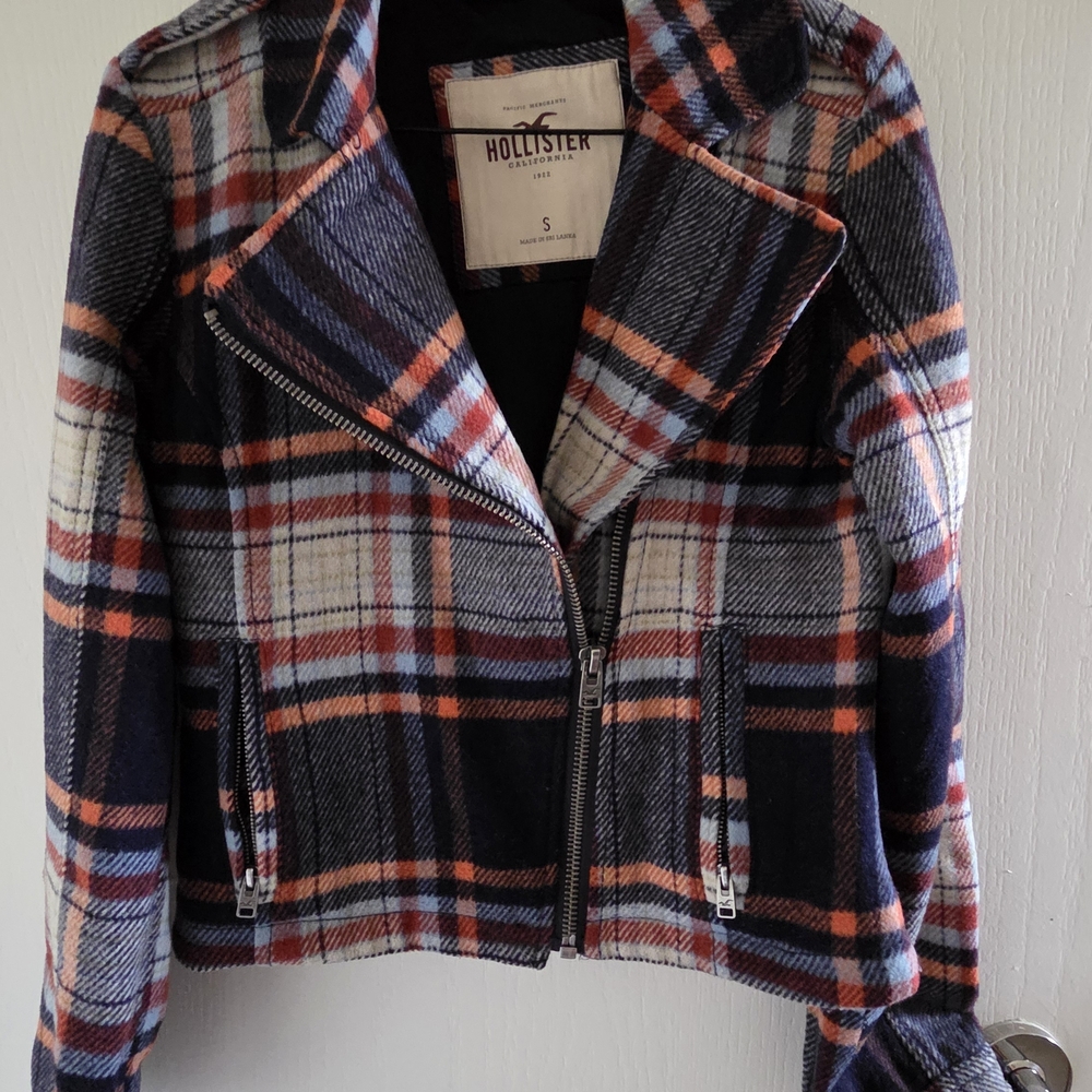 Hollister Women's Plaid Jacket - Navy and Red